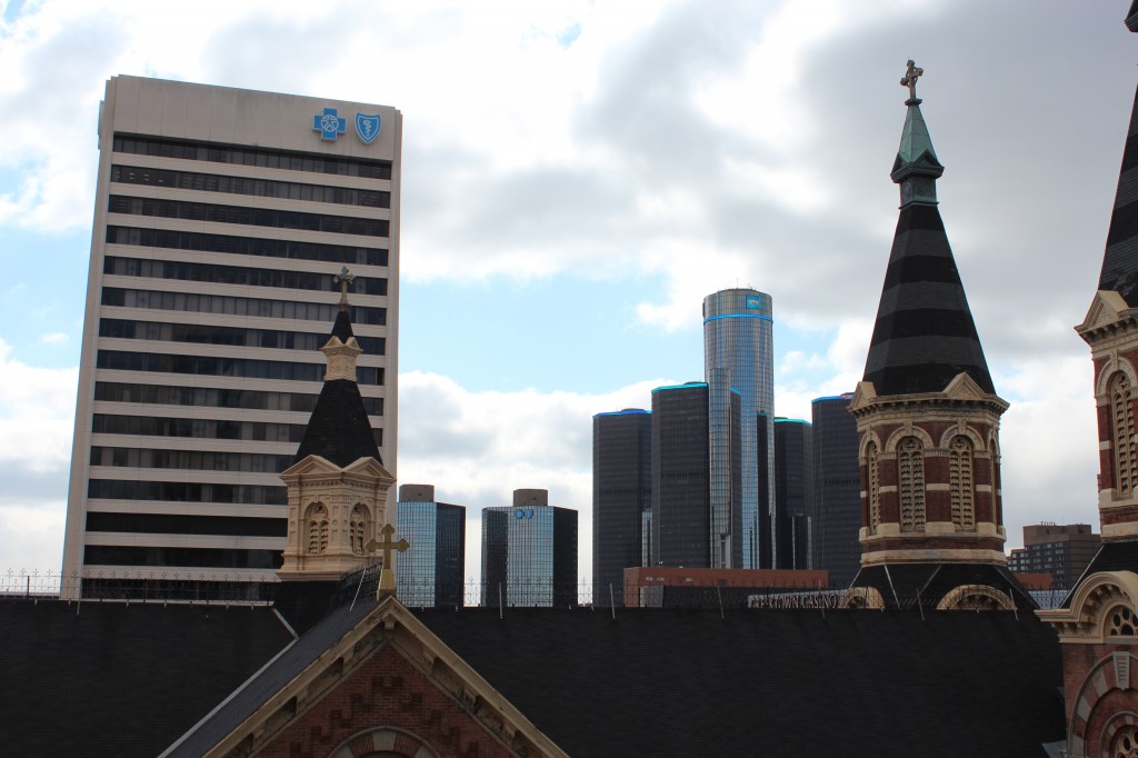 view of renaissance building detroit michigan from greektown casino hotel