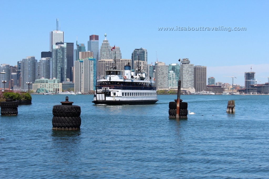 toronto centre island ferry boat