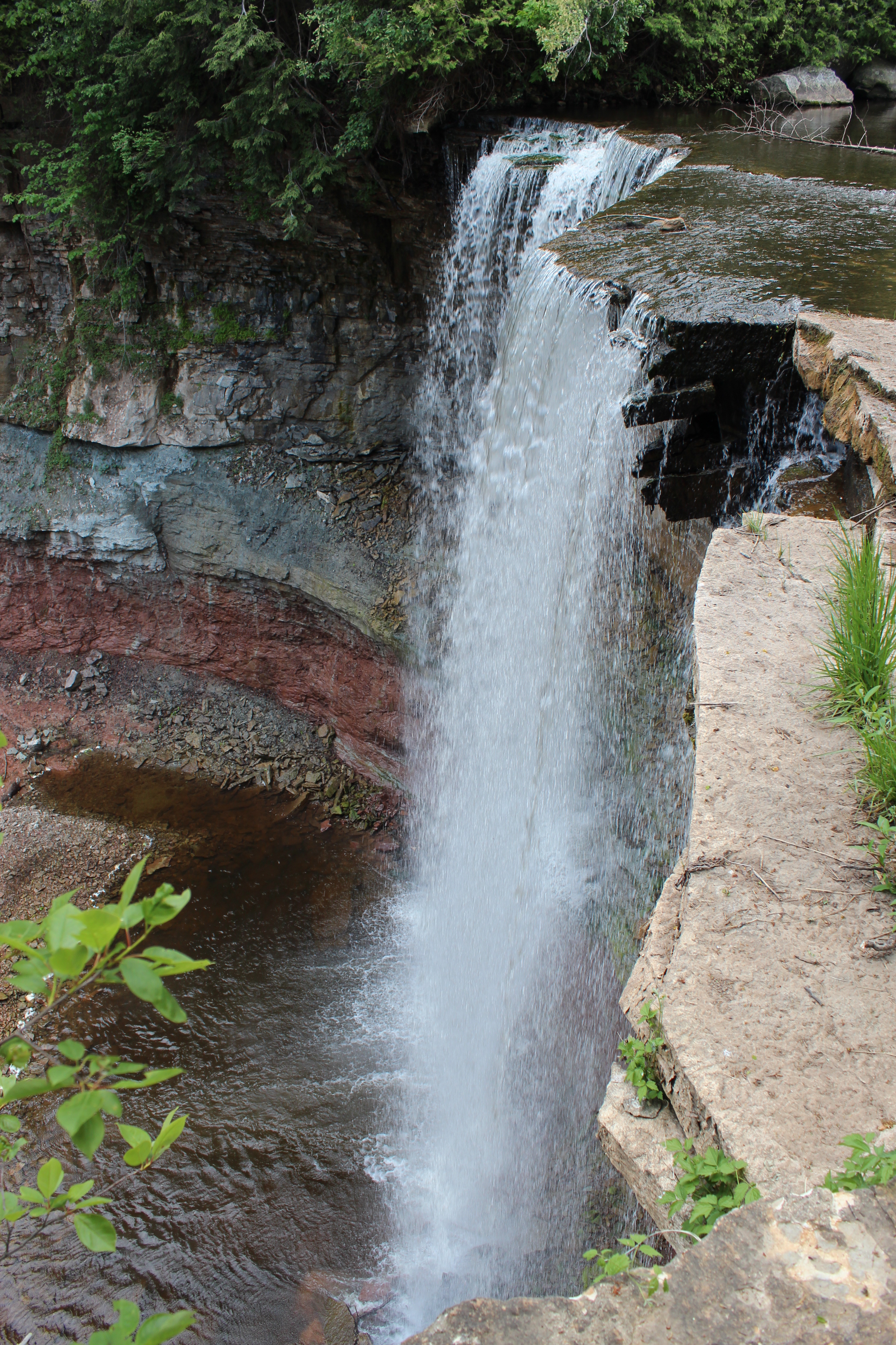 crest of indian falls owen sound ontario canada waterfall