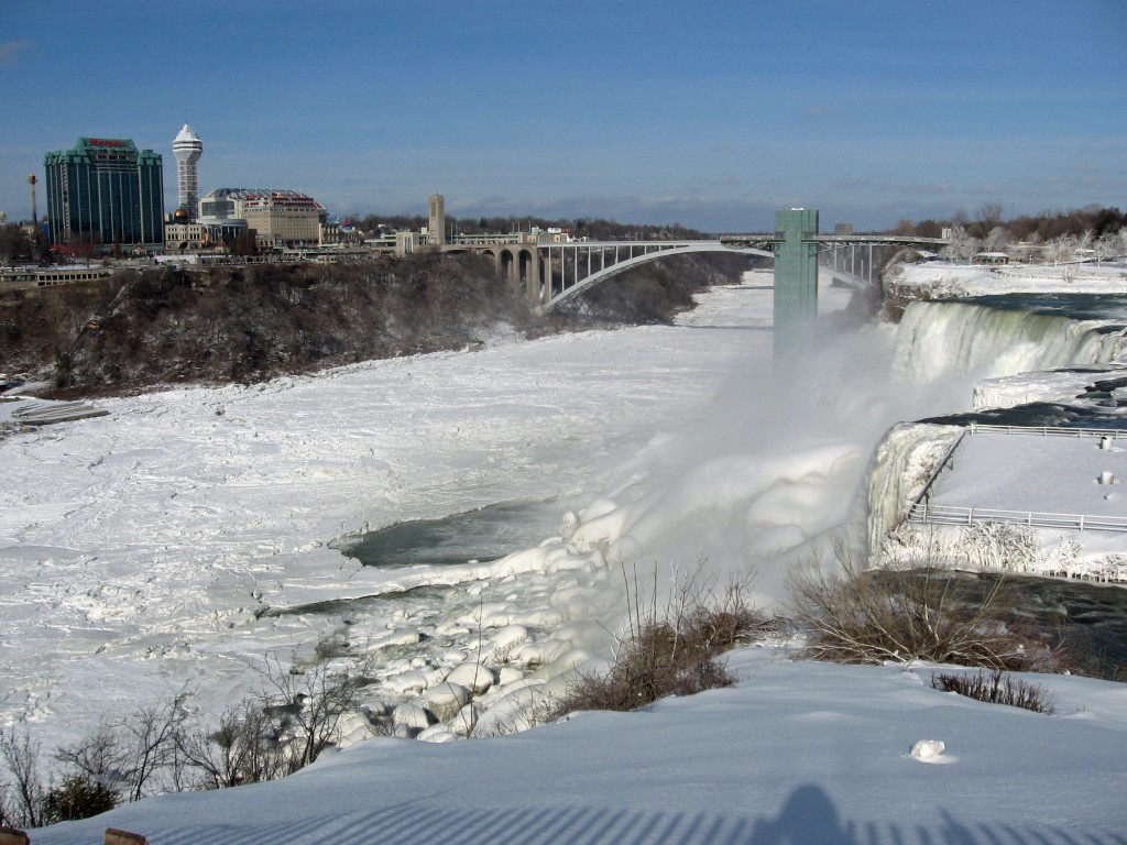rainbow bridge niagara river goat island winter