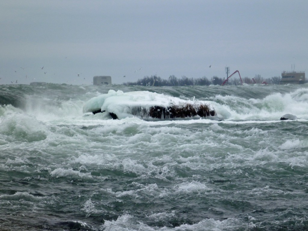 niagara river goat island winter ice