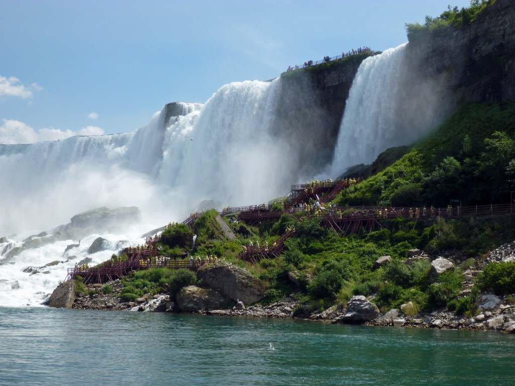 bridle vail falls cave of the winds niagara falls new york