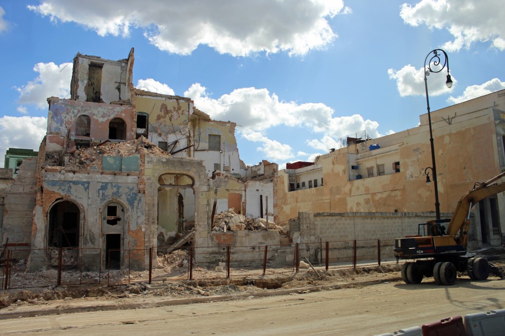 havana cuba ruins