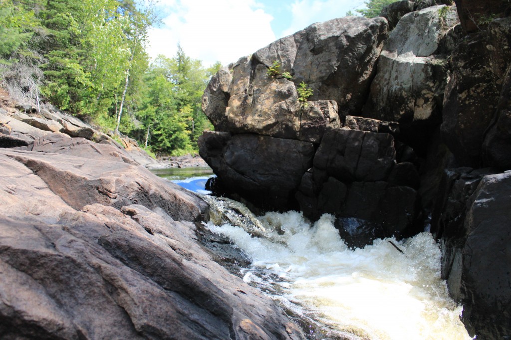 ragged falls oxtongue river provincial park
