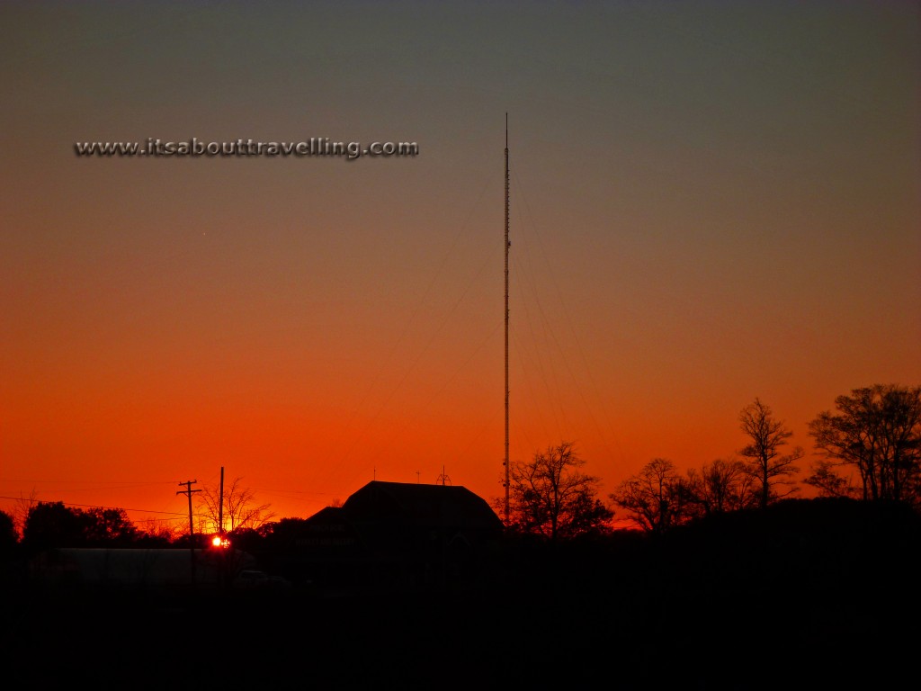 devils punch bowl sunset