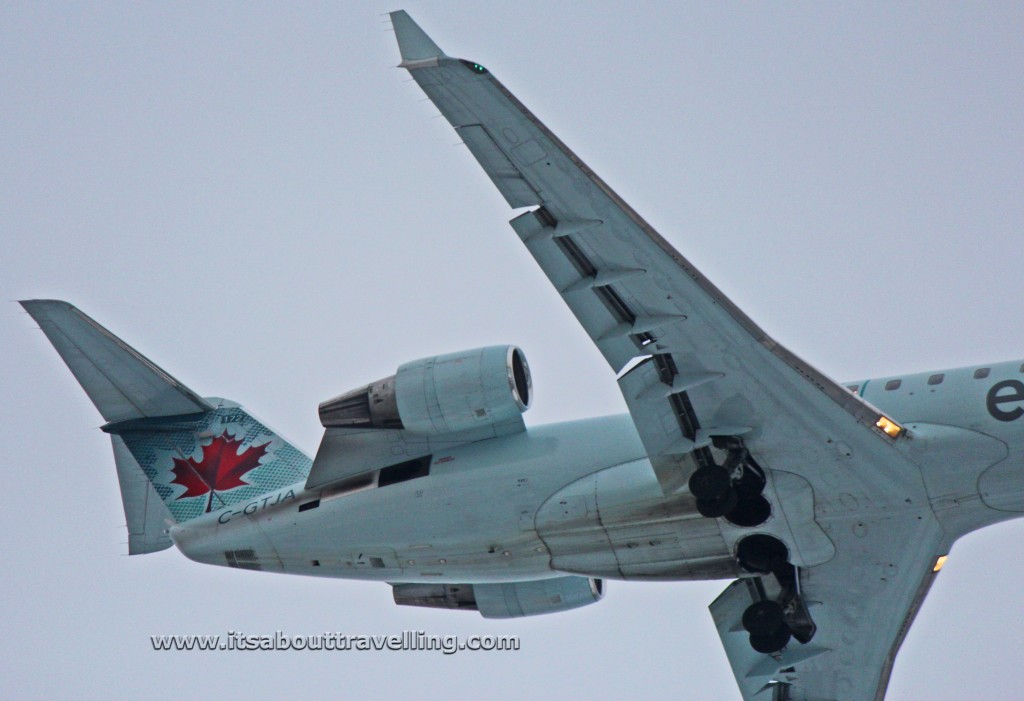 air canada express canadair regional jet 200 toronto pearson