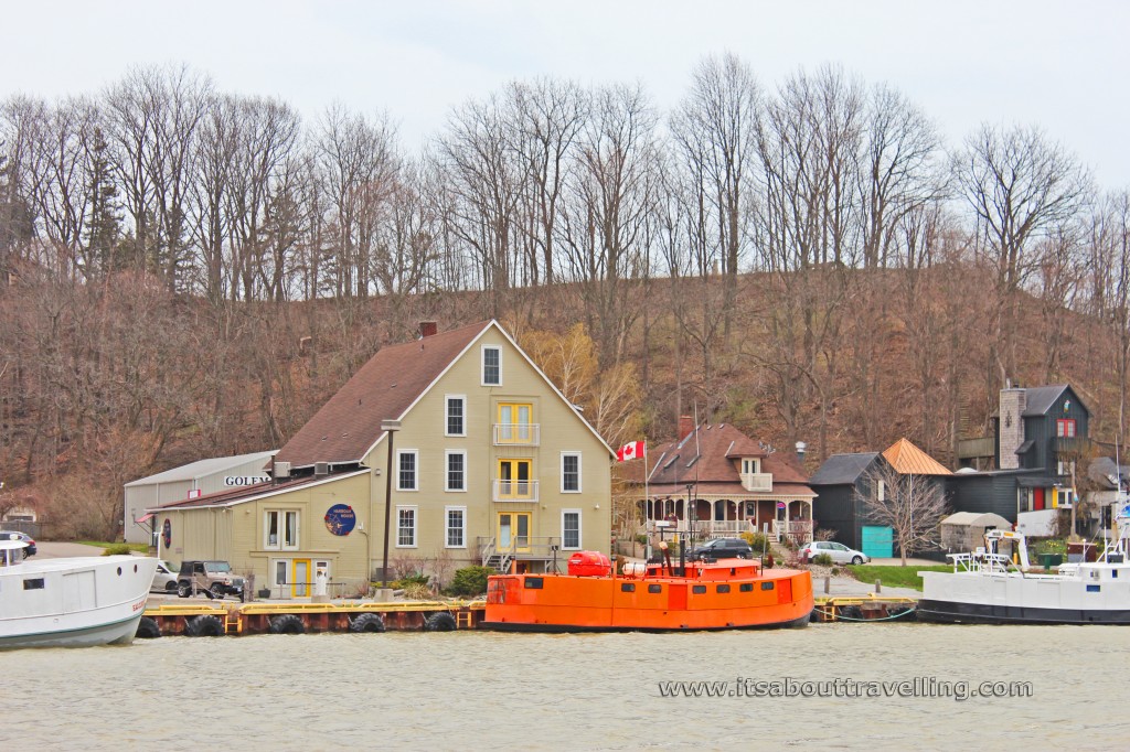orange fishing boat port stanley ontario
