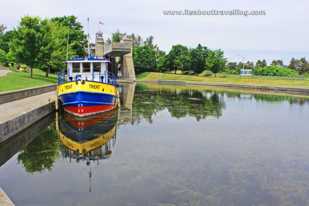 peterborough hydraulic liftlock trent-severn waterway
