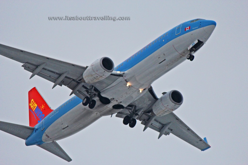 sunwing boeing 737-800