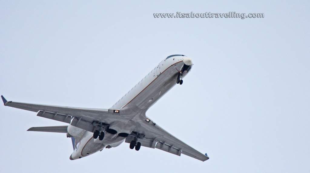 united express crj-700