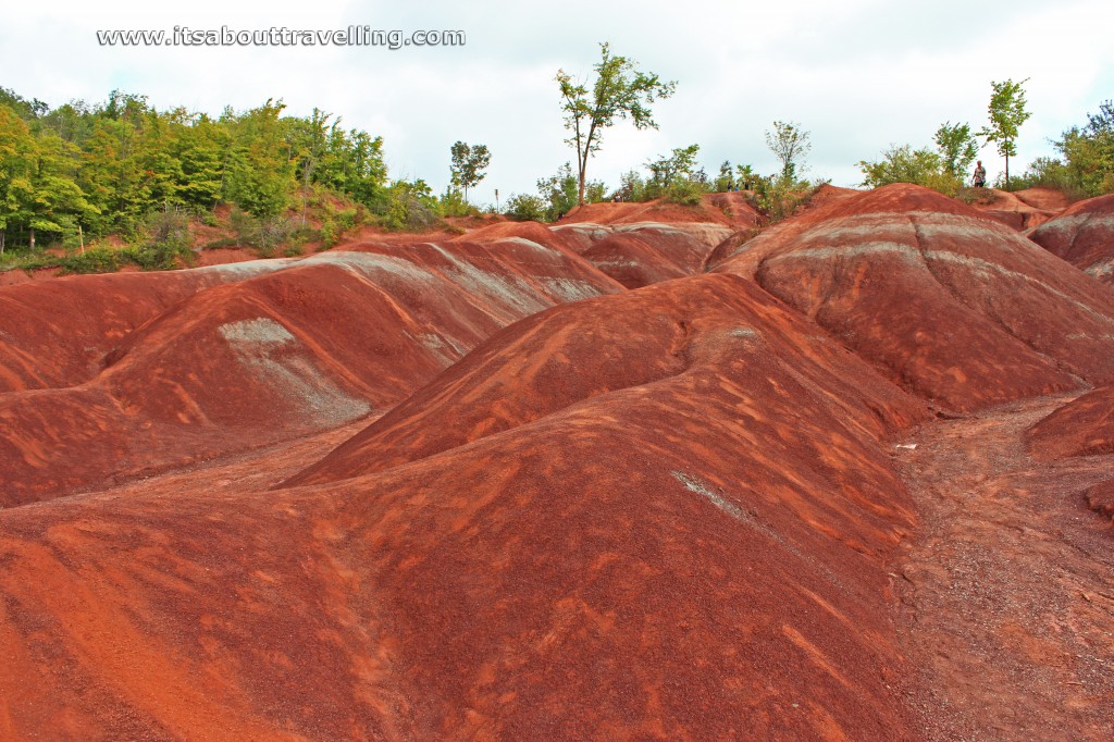 cheltenham badlands ontario canada