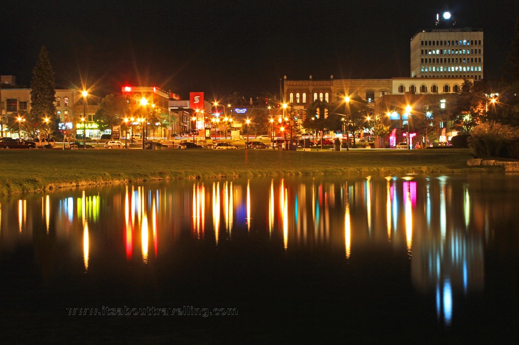 barrie ontario downtown night image