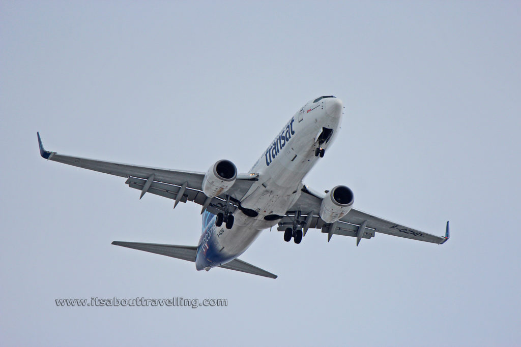 air transat boeing 737-800