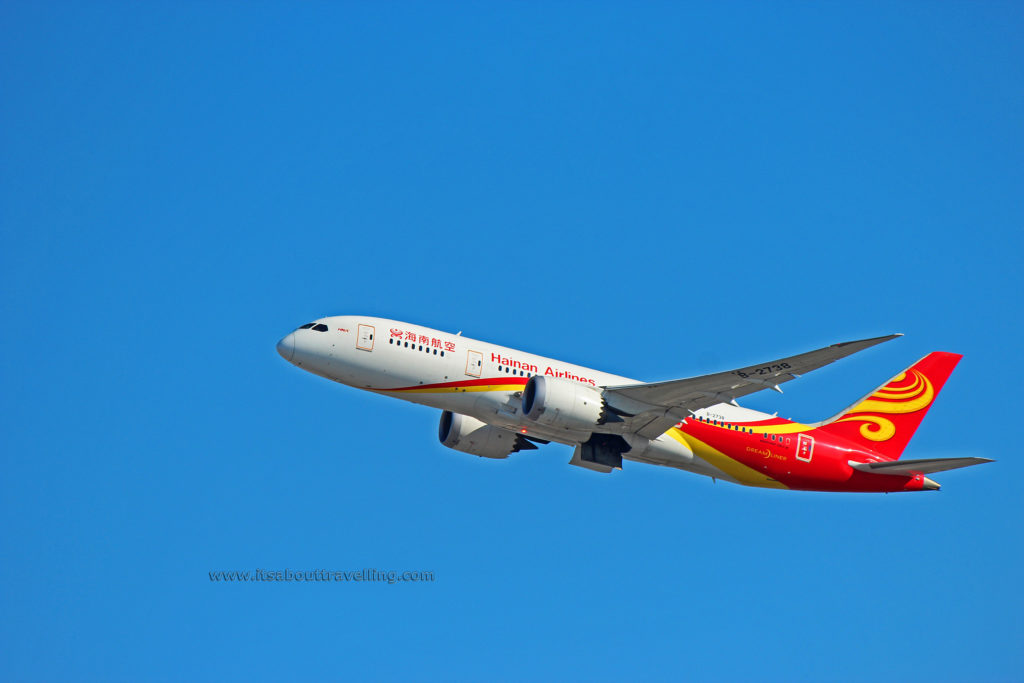 hainan airlines boeing 787-8 dreamliner