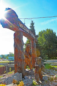 chetwynd british columbia chainsaw carvings