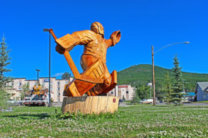 chetwynd british columbia chainsaw carvings
