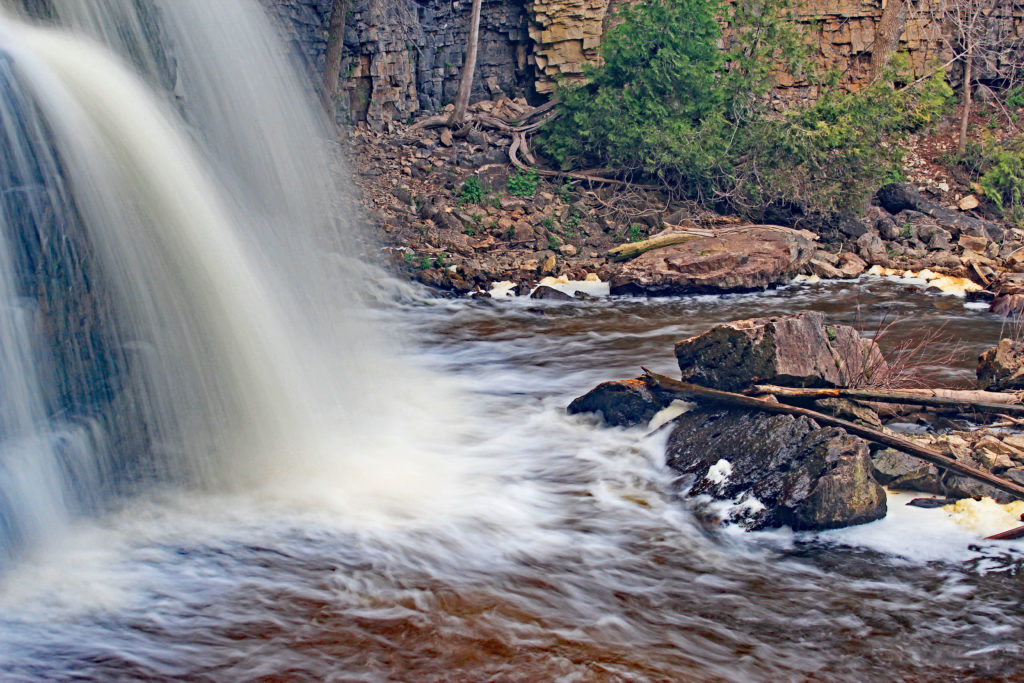 Jones Falls Near Owen Sound, Ontario: 9 Great Long Exposure Photos