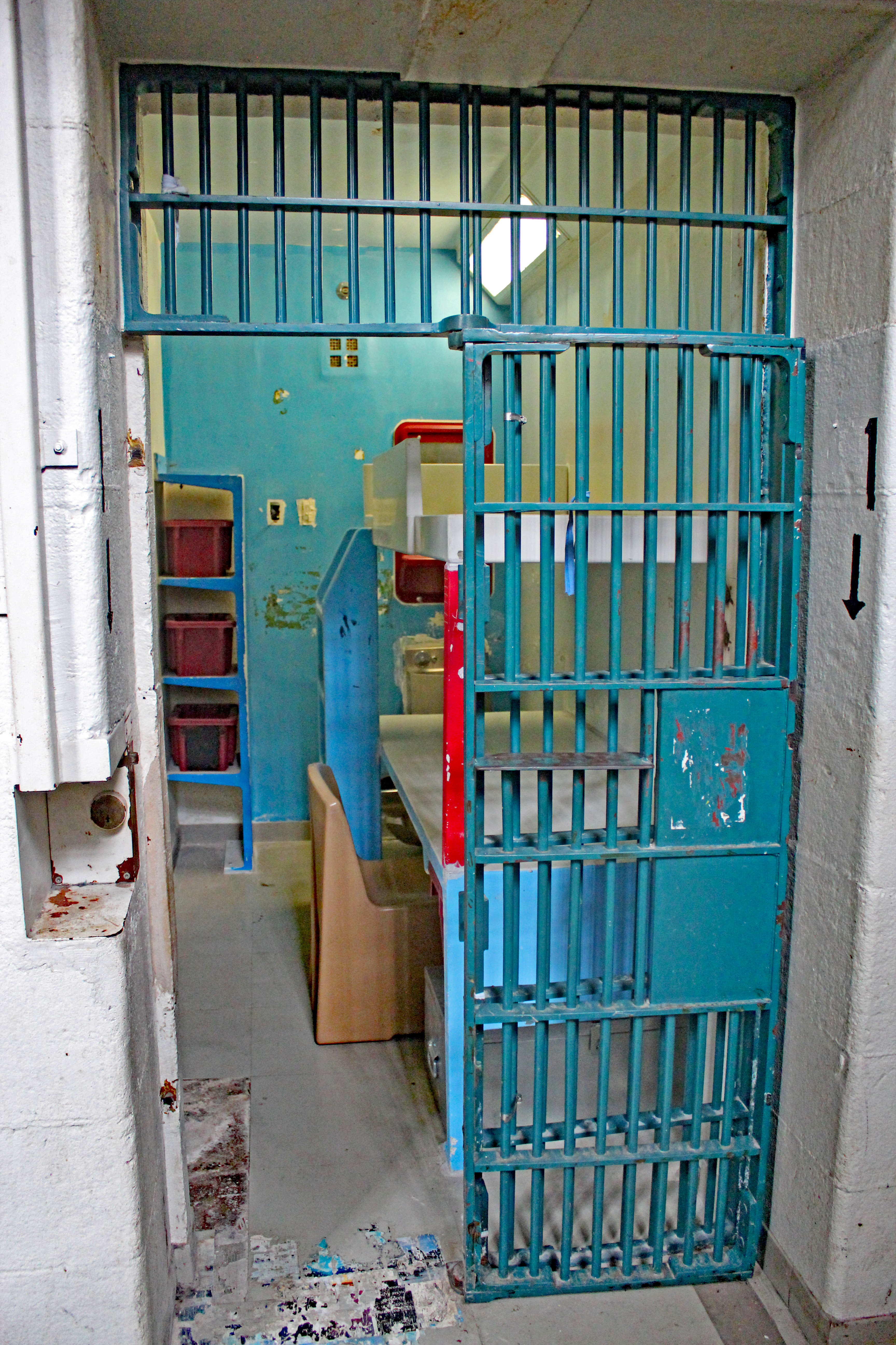 kingston prison tour