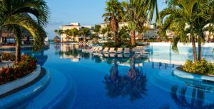 palace resorts cancun mexico